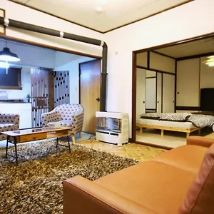 アパート 札幌ドーム前ハウス Sapporodome Front House, 札幌市